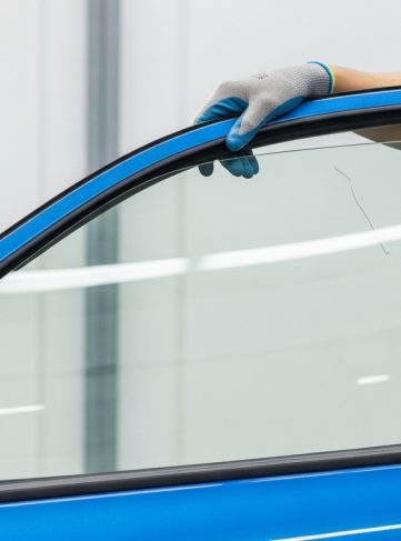 einbau-neue-seitenscheibe-werkstatt